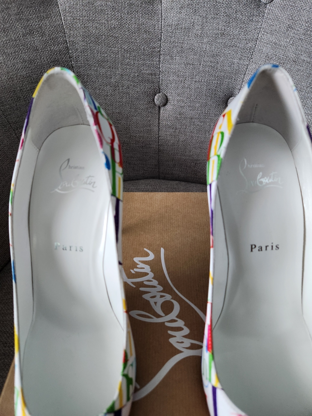 NEW Christian Louboutin Crepe Satin ABC Model / White-Multicolor Pumps - Picture 9 of 10